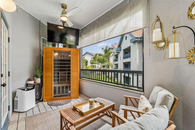 1640 VILLA CAPRI CIRCLE 208, Odessa, FL 33556