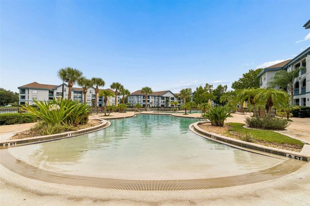 1640 VILLA CAPRI CIRCLE 208, Odessa, FL 33556