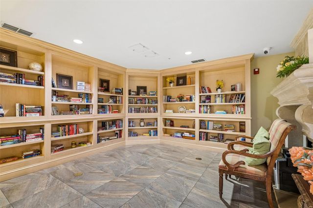 1640 VILLA CAPRI CIRCLE 208, Odessa, FL 33556