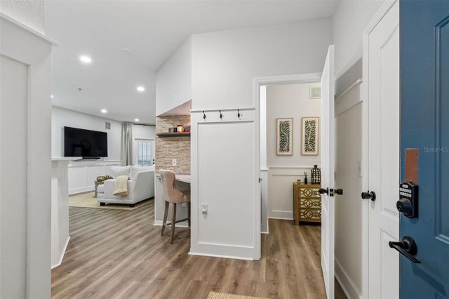 1640 VILLA CAPRI CIRCLE 208, Odessa, FL 33556