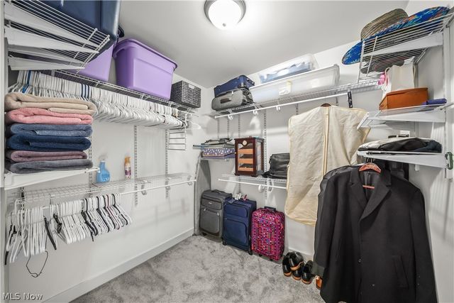 1010 Ashwood Lane, Streetsboro, OH 44241