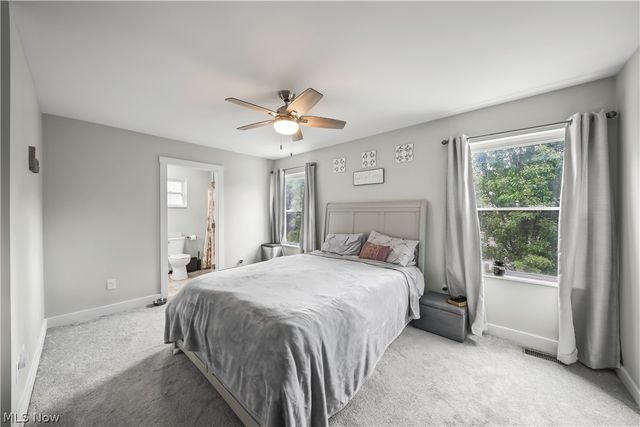 1010 Ashwood Lane, Streetsboro, OH 44241