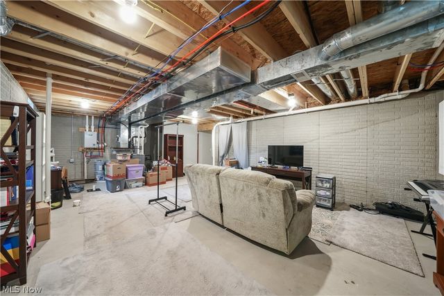 1010 Ashwood Lane, Streetsboro, OH 44241