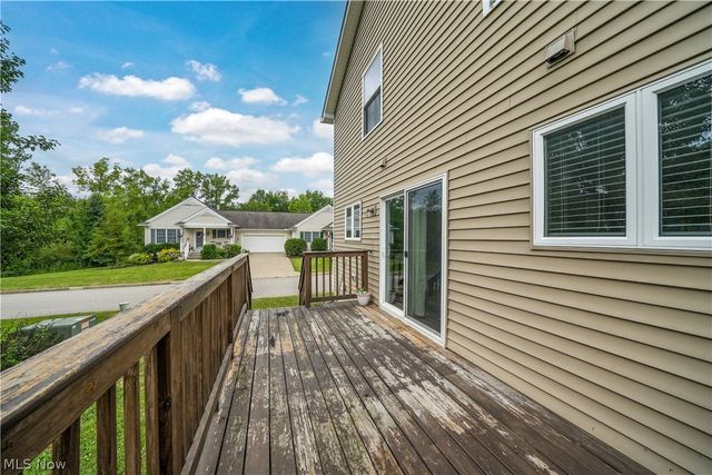1010 Ashwood Lane, Streetsboro, OH 44241