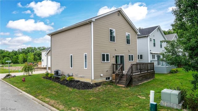 1010 Ashwood Lane, Streetsboro, OH 44241