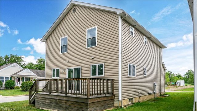 1010 Ashwood Lane, Streetsboro, OH 44241