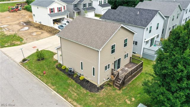 1010 Ashwood Lane, Streetsboro, OH 44241