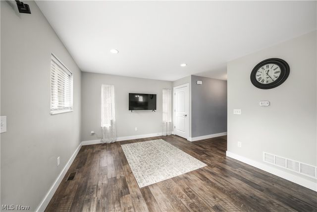 1010 Ashwood Lane, Streetsboro, OH 44241
