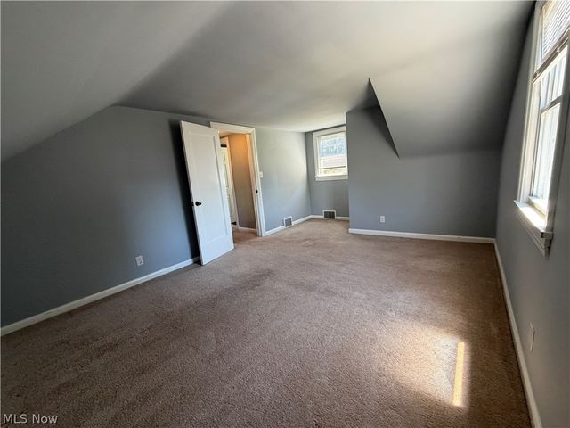 210 Woodrow Street NW, North Canton, OH 44720