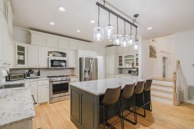 615 Miller Cove, Benton, AR 72019