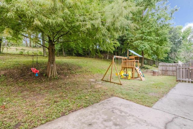 615 Miller Cove, Benton, AR 72019