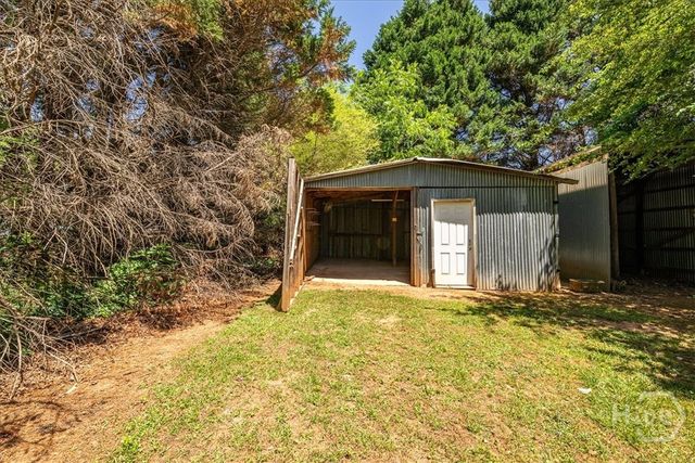 488 Hammond Road, Statham, GA 30666