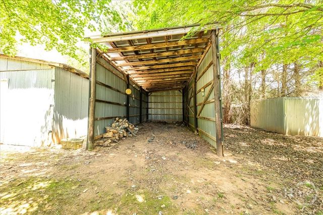 488 Hammond Road, Statham, GA 30666