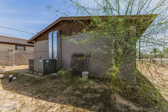 336 E CONGRESS Avenue, Coolidge, AZ 85128