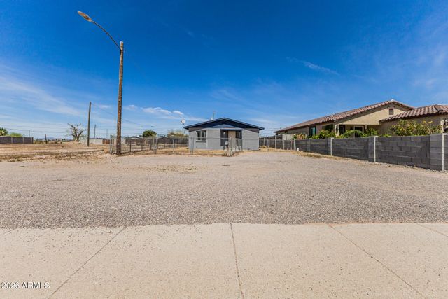 336 E CONGRESS Avenue, Coolidge, AZ 85128