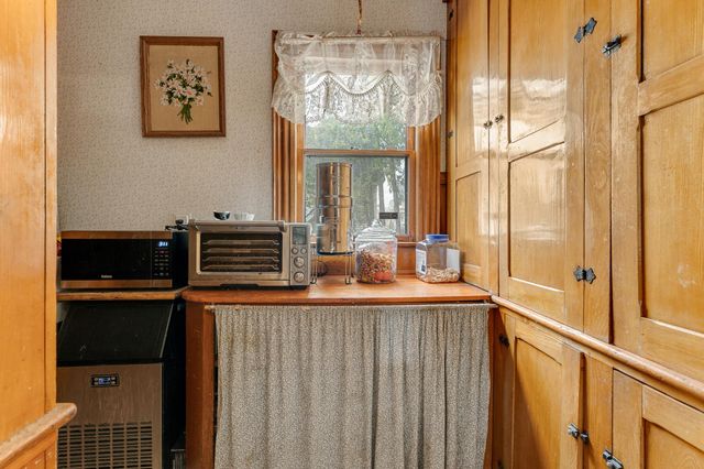 102 Orange Street, Barre City, VT 05641