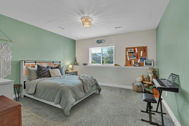 3621 N Bristol, Wichita, KS 67226