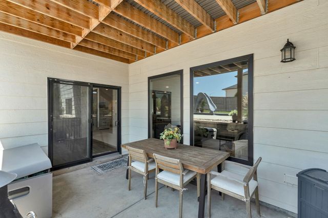 3621 N Bristol, Wichita, KS 67226