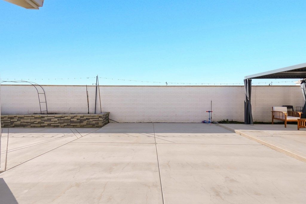 Image 42 of property listing at 3456 3456 Mulholland Drive, Lathrop, CA 95330