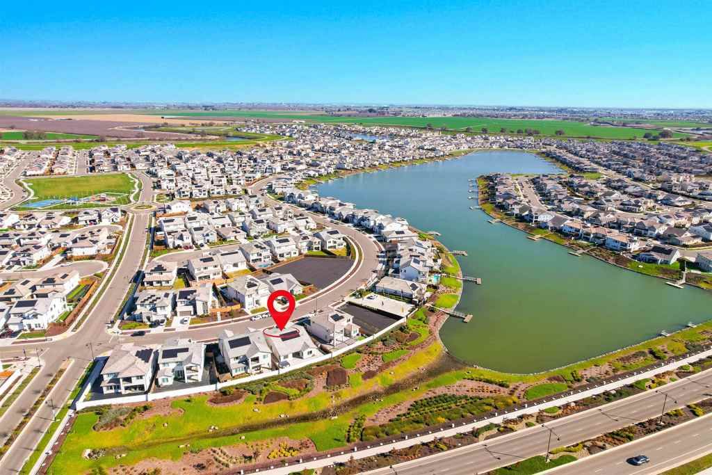 Image 53 of property listing at 3456 3456 Mulholland Drive, Lathrop, CA 95330