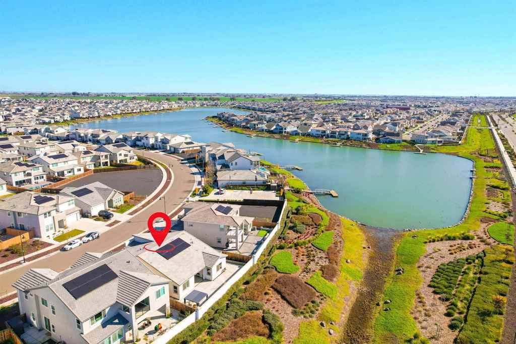 Image 57 of property listing at 3456 3456 Mulholland Drive, Lathrop, CA 95330