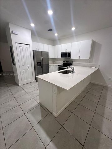 11869 SW 246th Ter, Homestead, FL 33032