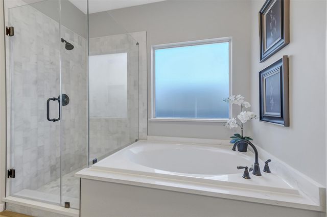 30907 Still Oaks Lane, Spring, TX 77386