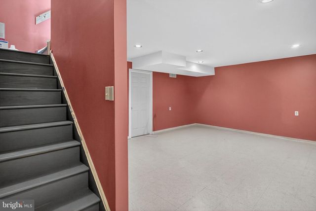 6779 HICKORY RD, Macungie, PA 18062