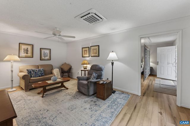 3288 WOODED ACRES LN, Charlottesville, VA 22911