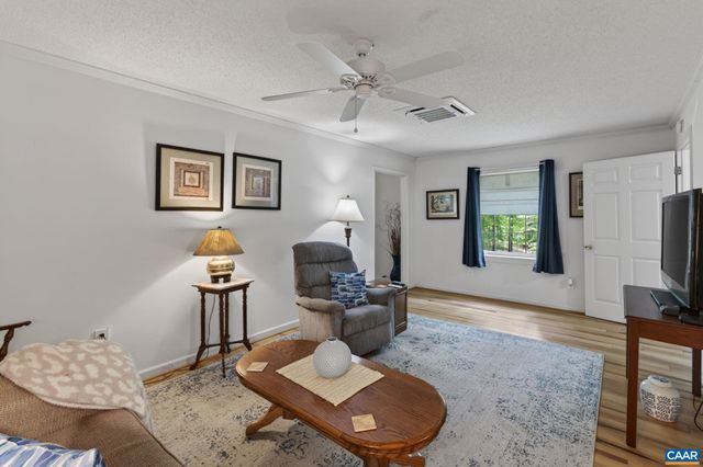 3288 WOODED ACRES LN, Charlottesville, VA 22911
