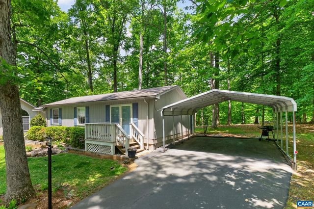 3288 WOODED ACRES LN, Charlottesville, VA 22911