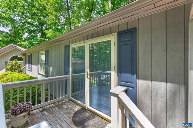 3288 WOODED ACRES LN, Charlottesville, VA 22911