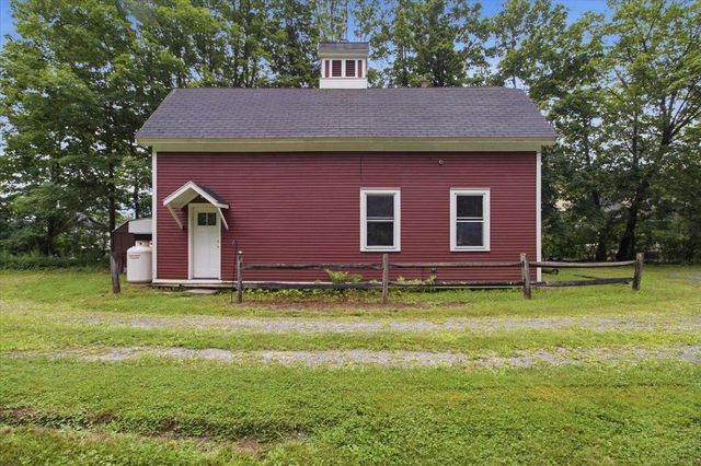 78 Bonnet Street, Manchester, VT 05255