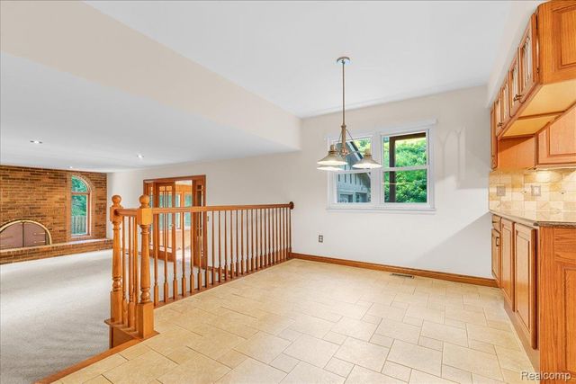 8115 Kiowa Trail, Hamburg Township, MI 48169