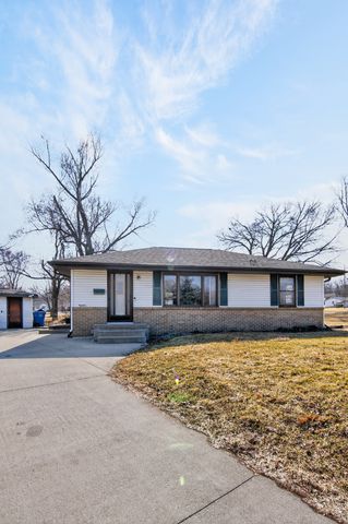 3001 Roblang Court, Des Moines, IA 50317