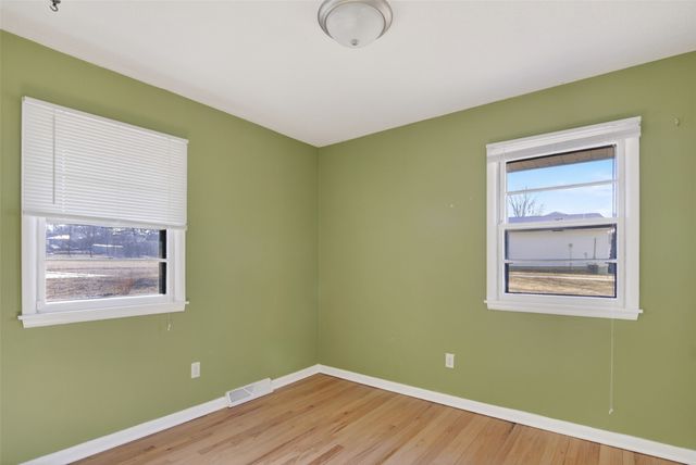 3001 Roblang Court, Des Moines, IA 50317