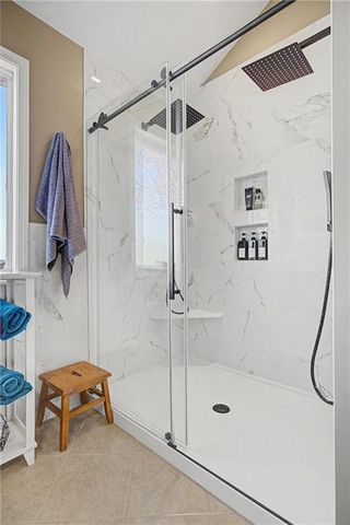 5604 W 152ND Place, Overland Park, KS 66223