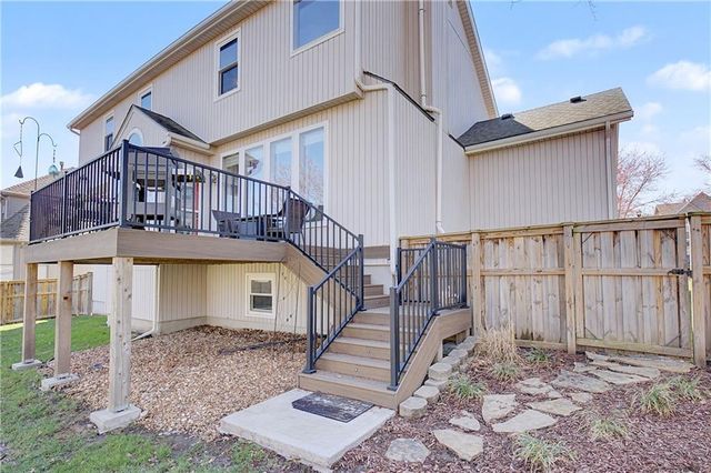5604 W 152ND Place, Overland Park, KS 66223