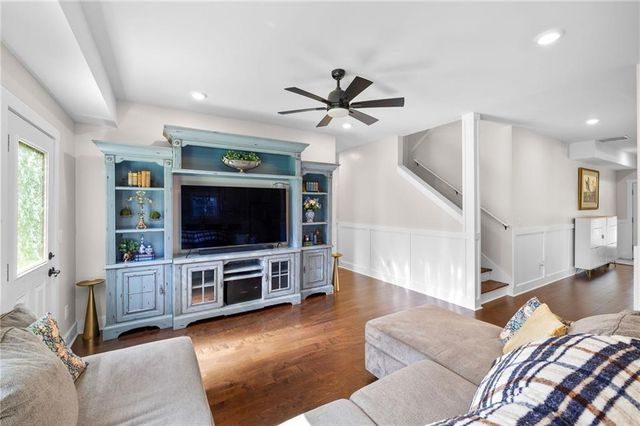 142 Brookwood Avenue, Commerce, GA 30529