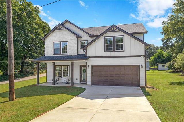 142 Brookwood Avenue, Commerce, GA 30529