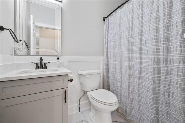 142 Brookwood Avenue, Commerce, GA 30529