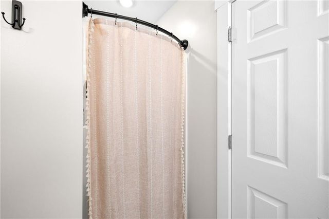 142 Brookwood Avenue, Commerce, GA 30529
