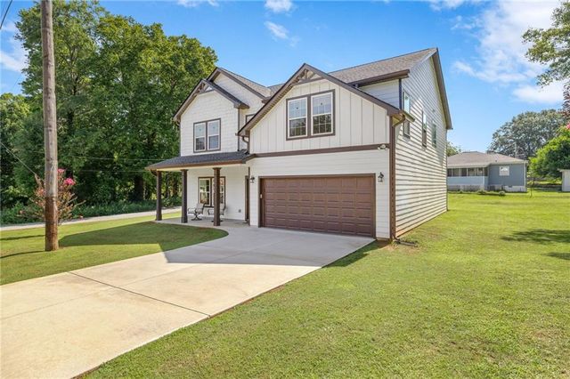 142 Brookwood Avenue, Commerce, GA 30529