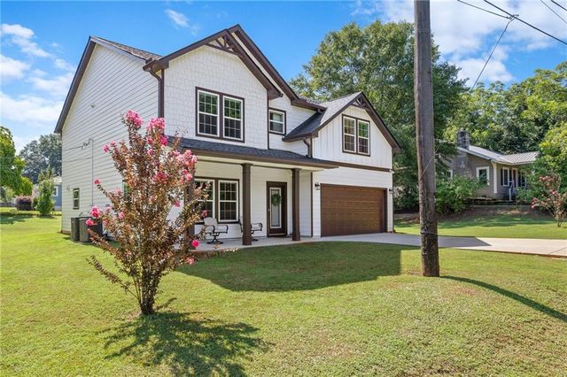142 Brookwood Avenue, Commerce, GA 30529