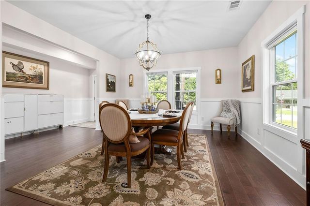 142 Brookwood Avenue, Commerce, GA 30529