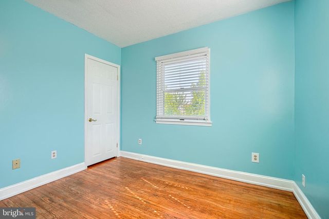 6904 FAIT AVE, Baltimore, MD 21224
