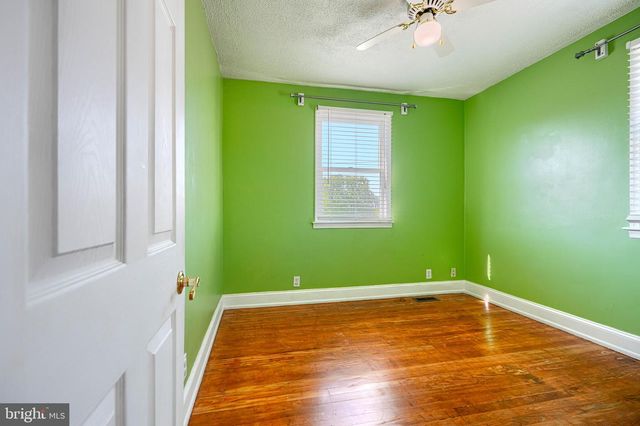 6904 FAIT AVE, Baltimore, MD 21224