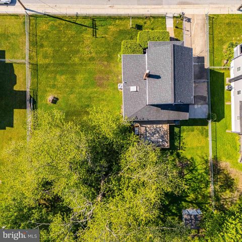 6904 FAIT AVE, Baltimore, MD 21224