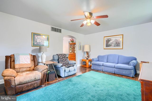 6904 FAIT AVE, Baltimore, MD 21224