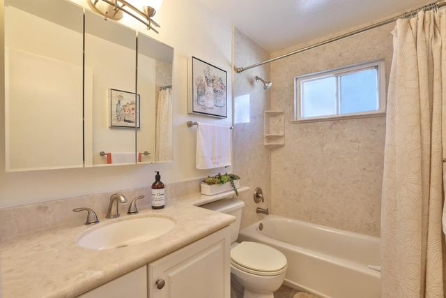 12155 Columbet Avenue, San Martin, CA 95046